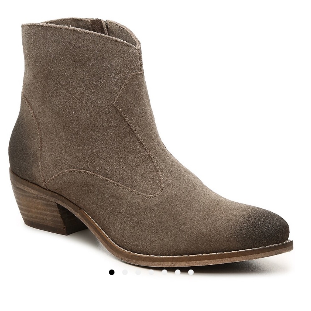 Diba Presley Western Bootie size 7.5
